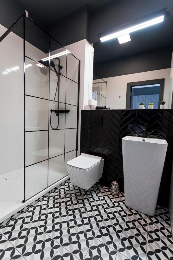Apartament Centrum Superior Poznań Buitenkant foto