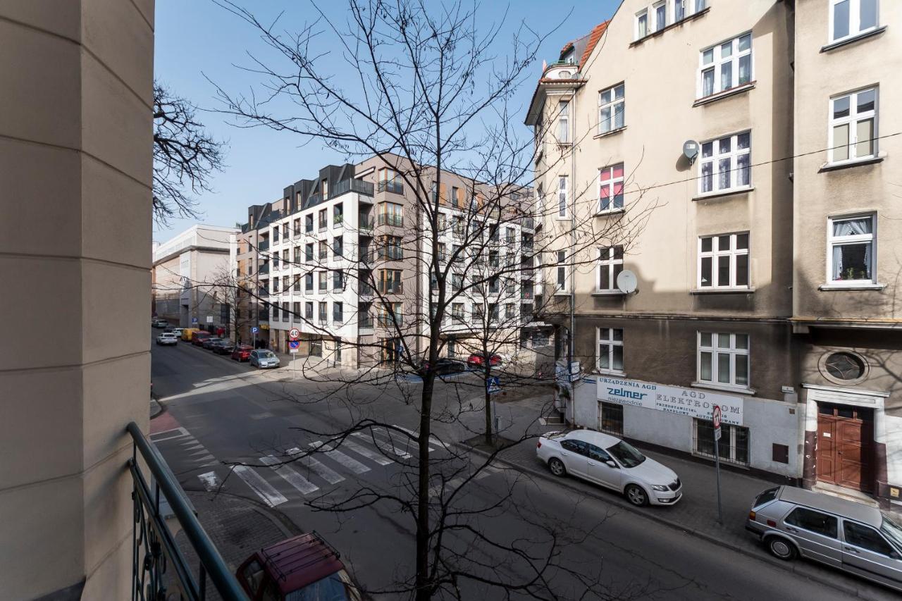 Apartament Centrum Superior Poznań Buitenkant foto