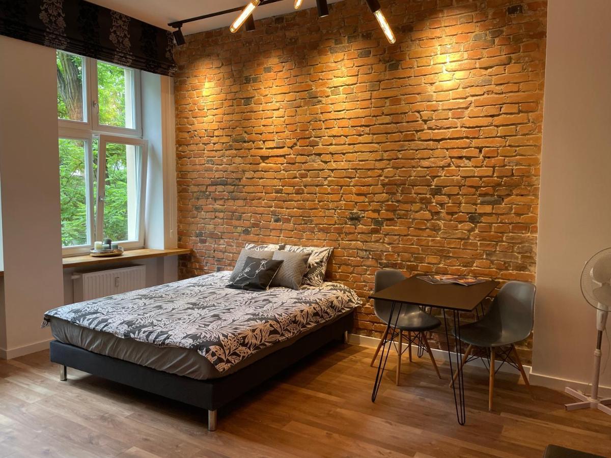 Apartament Centrum Superior Poznań Buitenkant foto